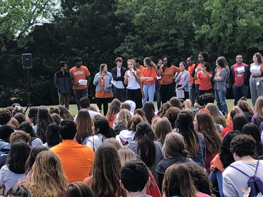 Students read names of victims from Parkland and Columbine and hold a moment of silence