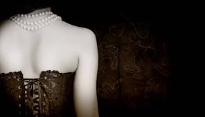 Corsets: The Reinvention of a Fashion Piece