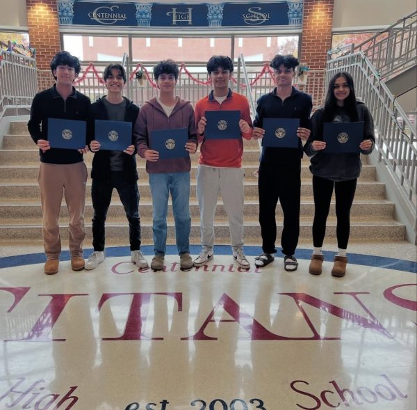 Centennial students that placed in the Congressional App Challenge. (Photo/@cen10titans on Instagram)